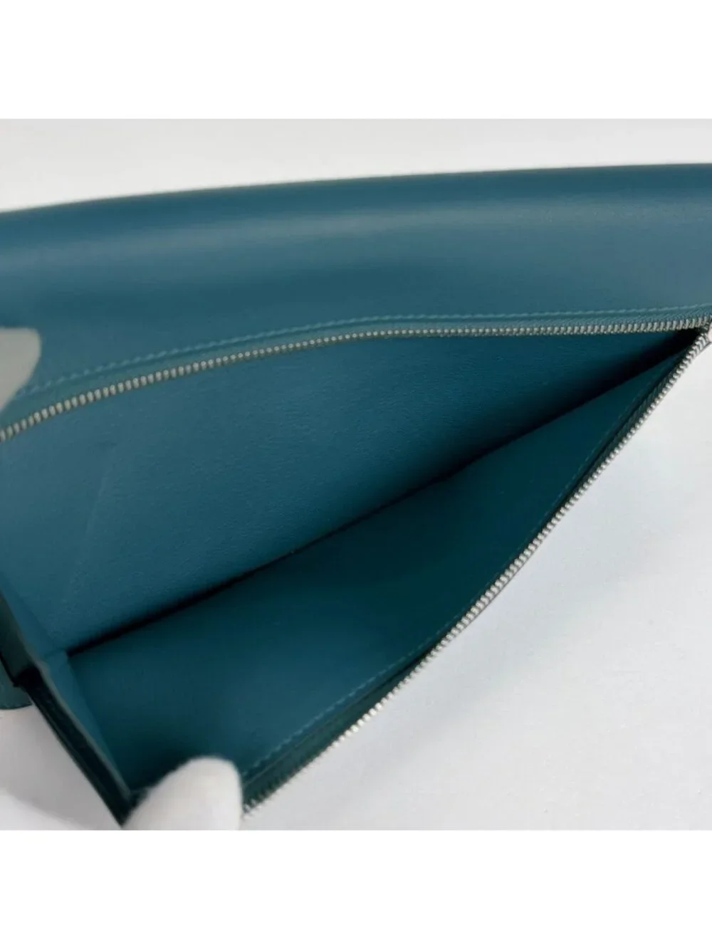 Hermes this authentic